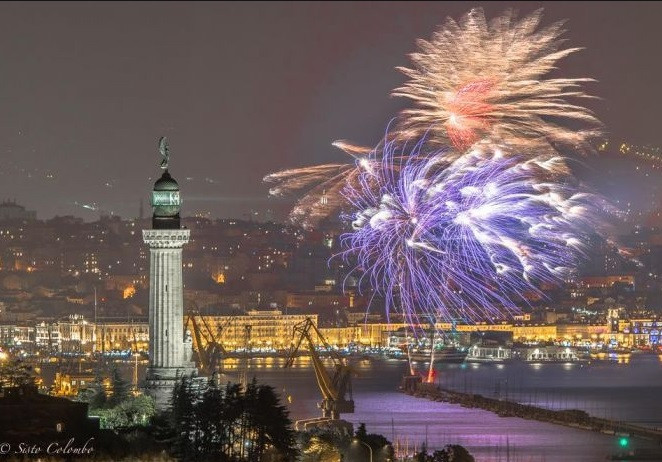 Dopo lo spettacolo sul golfo, molti triestini sognano fuochi extra large anche a Ferragosto